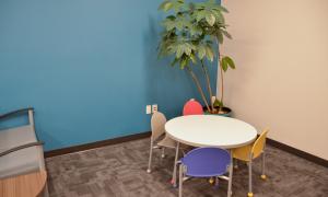 A children's table and chairs in the lobby area