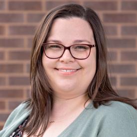 Stephanie Virnig headshot